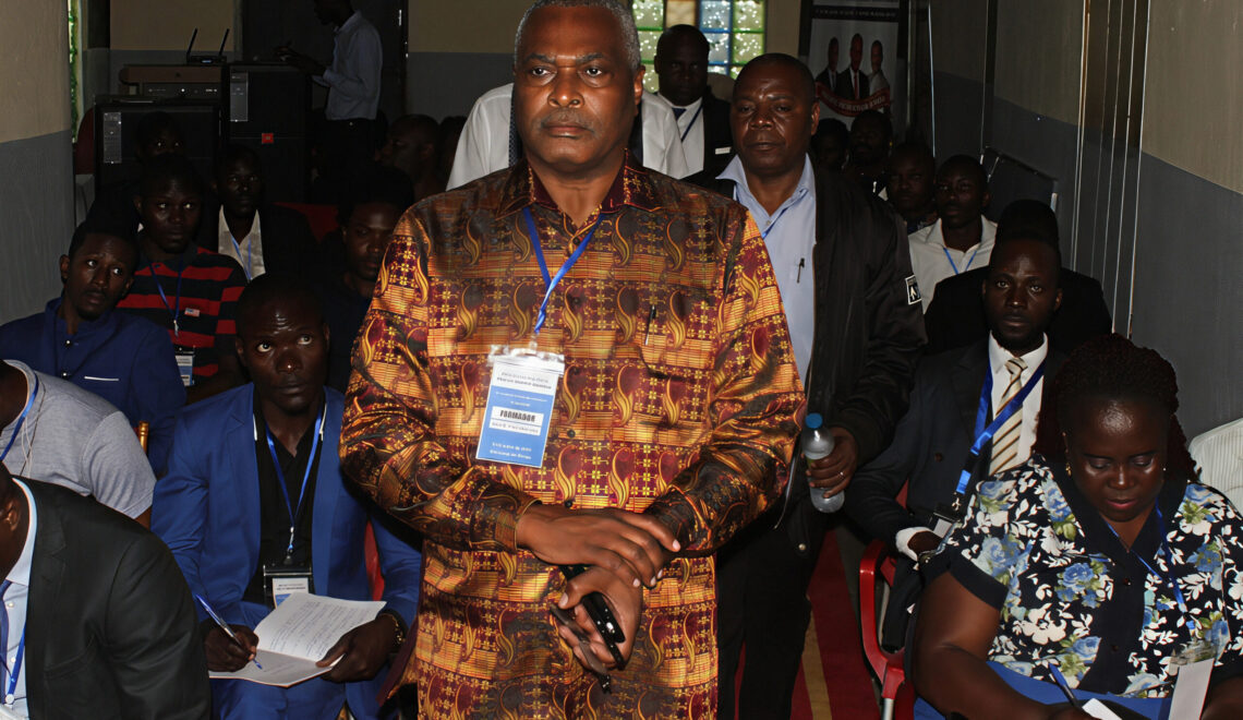 Abel Epalanga Chivukuvuku