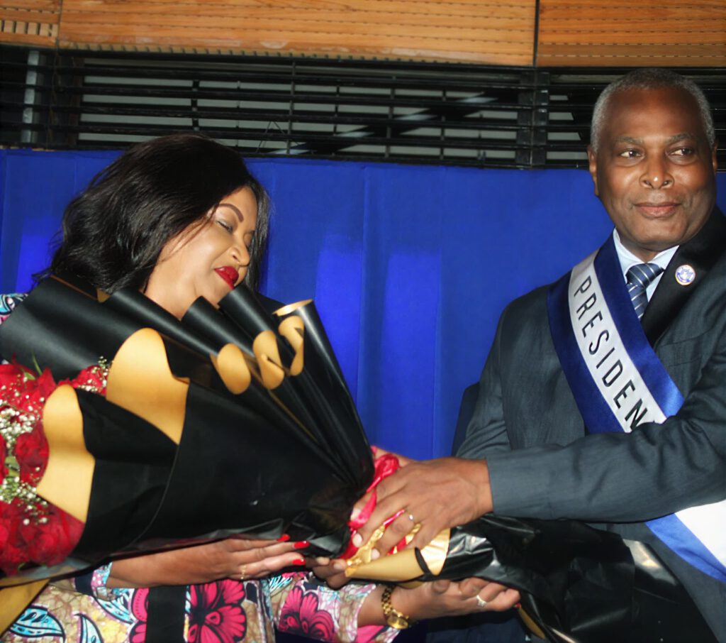 Abel Chivukuvuku with his wife