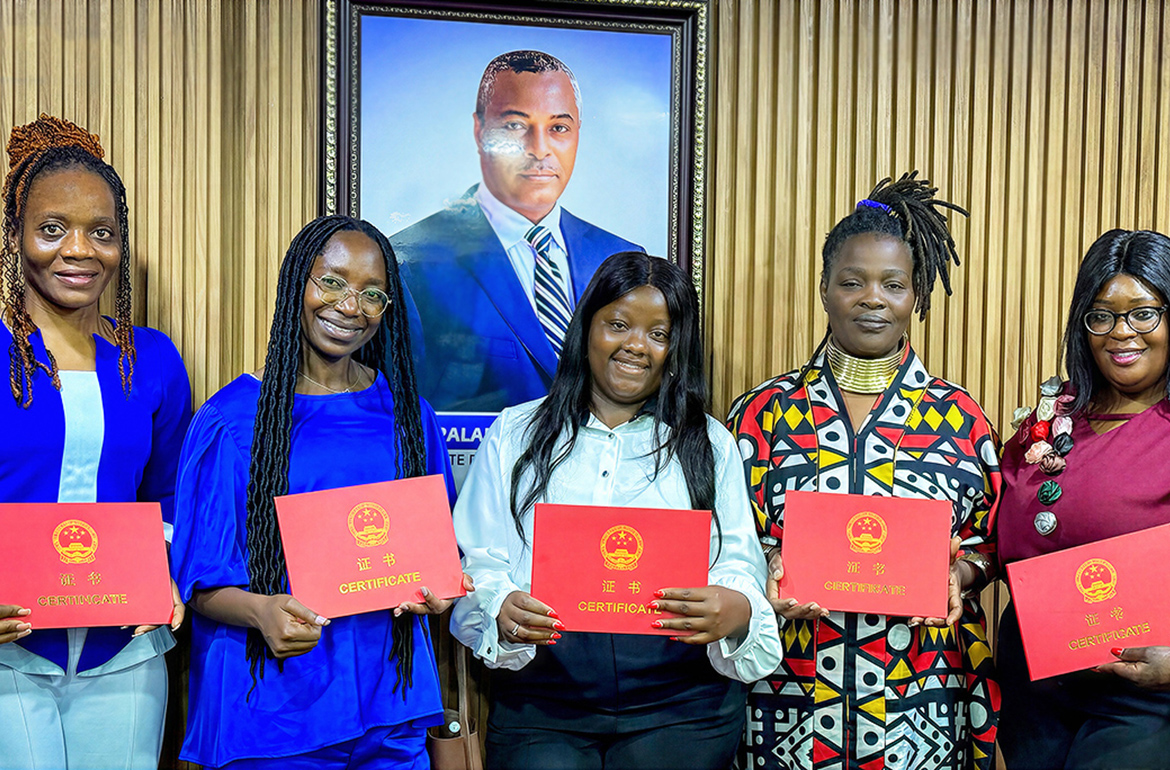 Delegação do PRA-JA Servir Angola