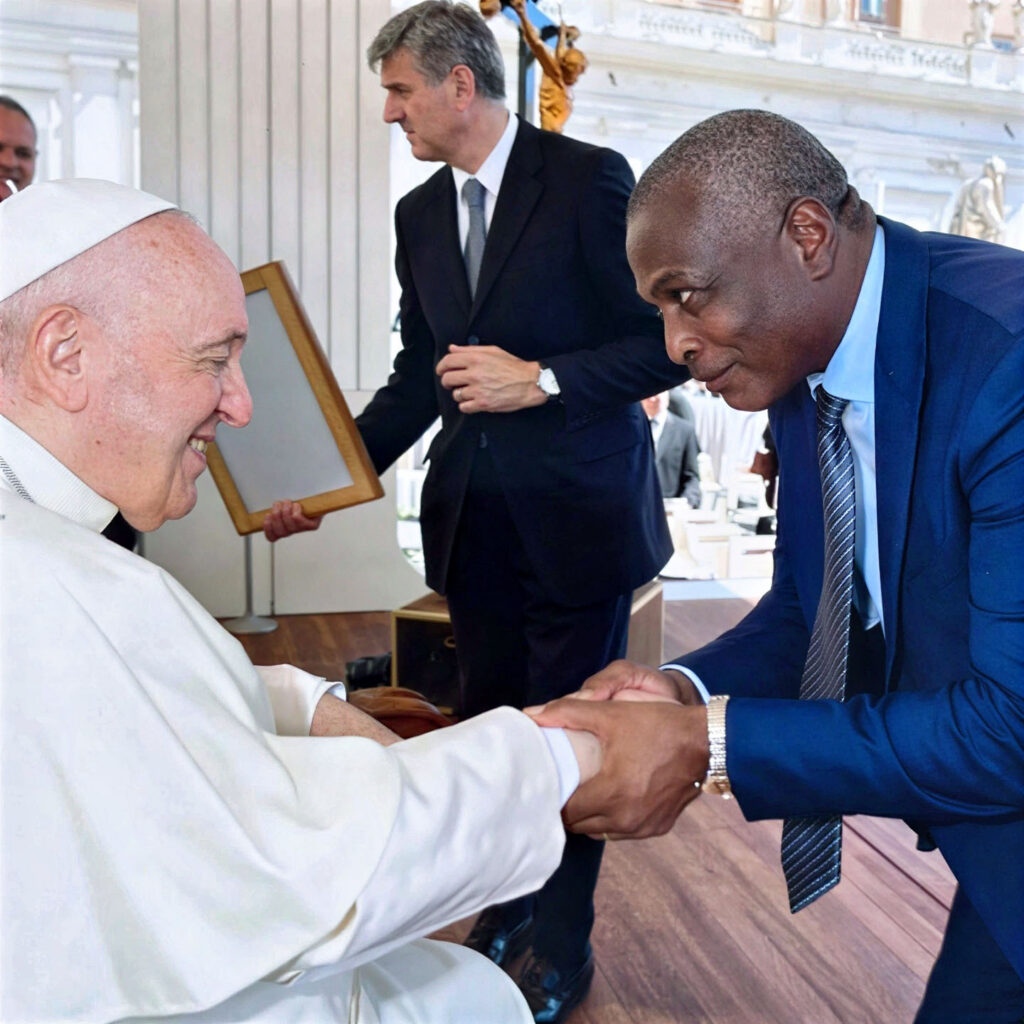 Abel Chivukuvuku com o Papa