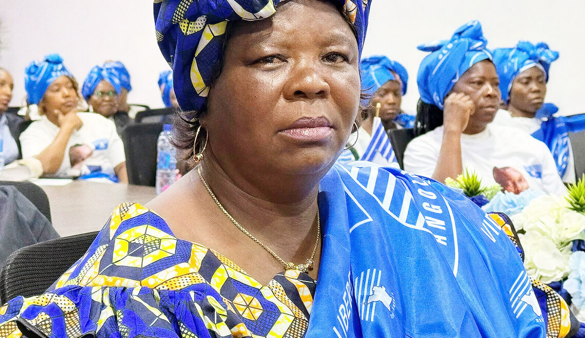 Membro da MUSA do PRA-JA Servir Angola