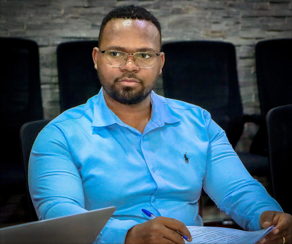 Daniel Sambangala do PRA-JA Servir Angola